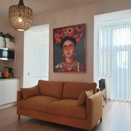 Exotic Fusion: Coffee & Radio *