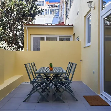 Appartement Exotic Fusion: Coffee & Radio *