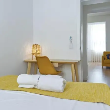 Apartamento Portucale ! Ajuda Muse With Terrace & Ac